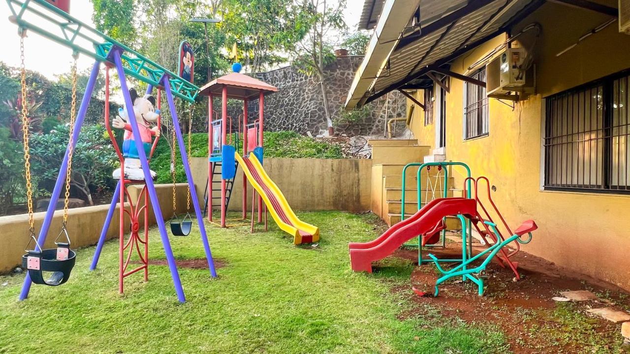 Lakeside Paradise Villa Nashik Exterior photo